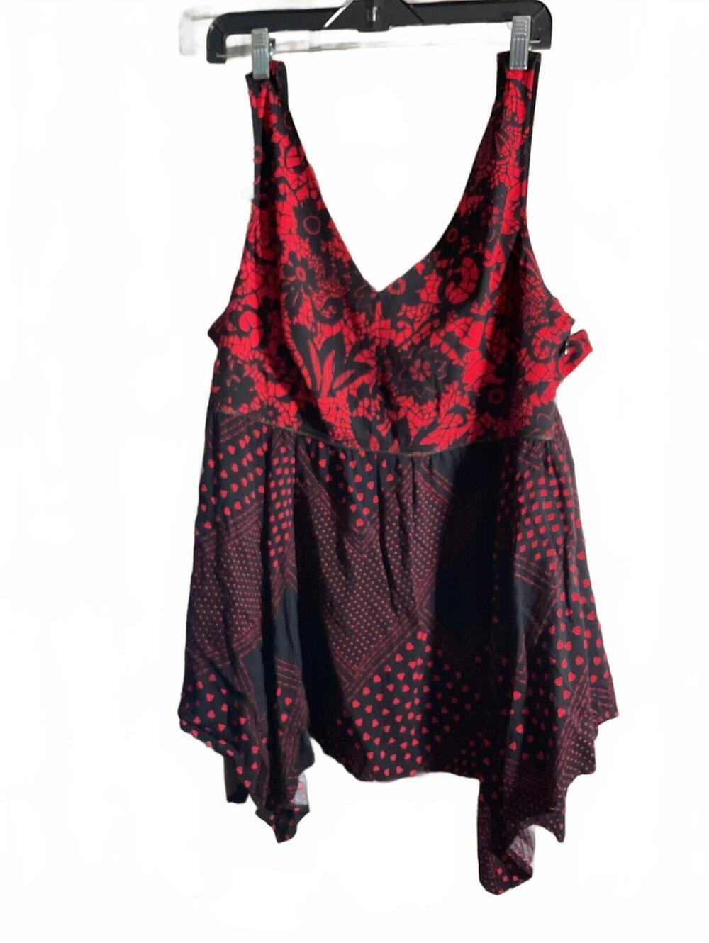 Disney Alice Black/Red Boho Gothic Lace-Up Asymmetrical Sleeveless Top XL